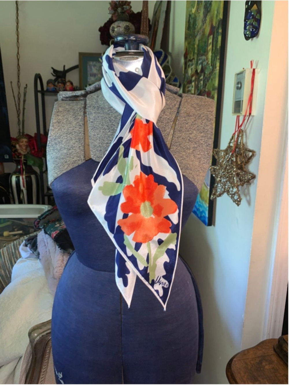 Women's Vana Blue White Floral Scarf One Size